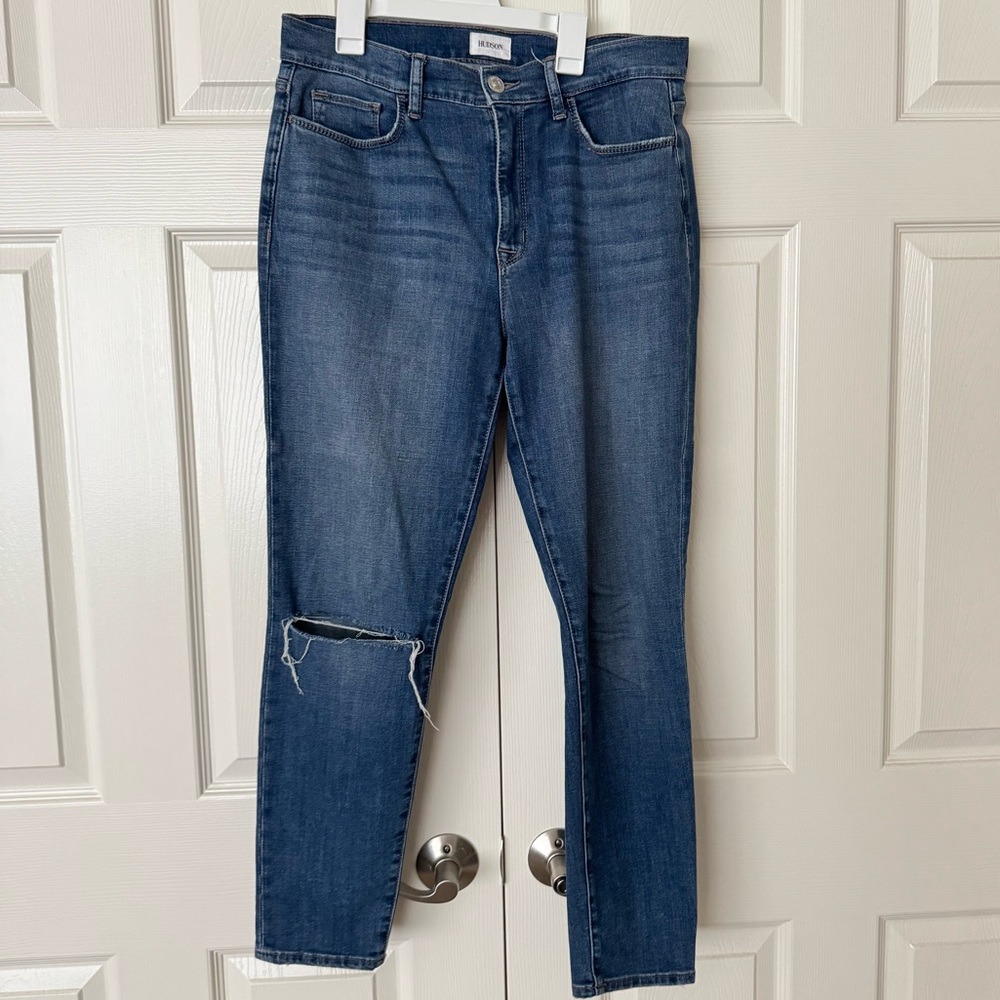 Hudson Jeans Distressed Blue Ankle Jeans
